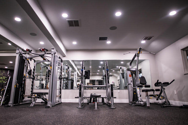 Jim White Fitness & Nutrition Studios – Virginia Beach